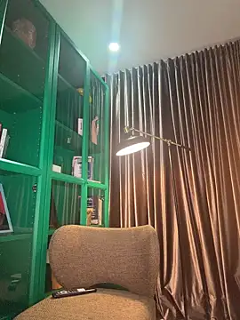 Ginevrafedez online show from February 6, 7:01 am