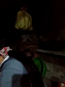 vanvan005 online show from March 2, 12:01 pm