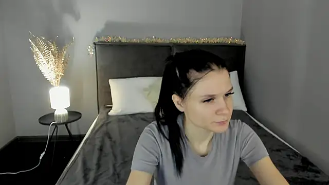 SkinyJoys online show from February 3, 2:10 am