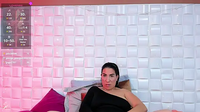 AmberJoyMilf online show from June 4, 2:43 pm