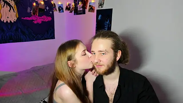 swiity room  online show from January 8, 3:16 pm