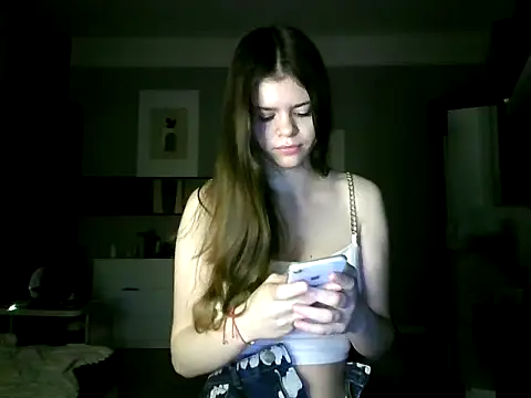 sofi tom online show from February 9, 8:44 pm