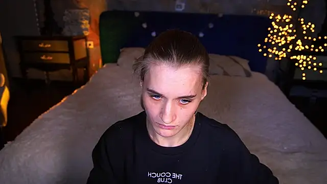 DiamondNina online show from April 13, 1:34 pm