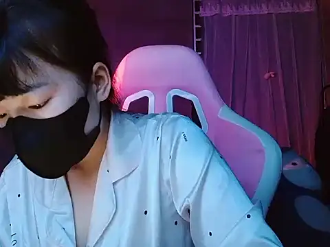 -Tamy- online show from March 8, 3:38 pm