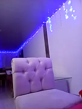 Zaira xxx online show from January 7, 4:49 am