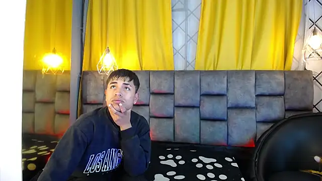 Maik Russo online show from March 28, 10:59 am