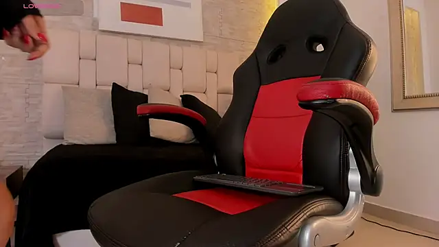 scarletmonroe  online show from February 9, 11:56 am