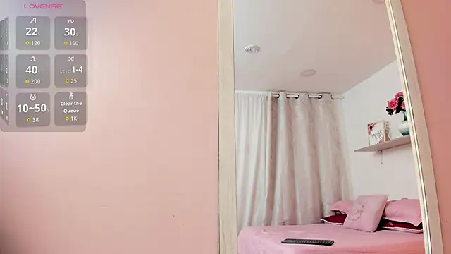 VictoriaGarret online show from March 7, 12:45 pm