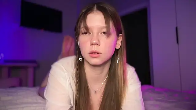 karalinhks online show from February 20, 6:42 pm