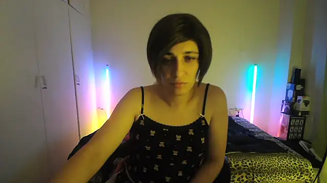 HoneyValentine online show from July 8, 6:54 pm