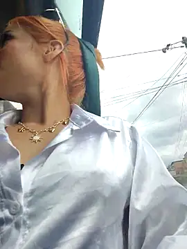 Cataleya 16 online show from April 11, 7:17 pm