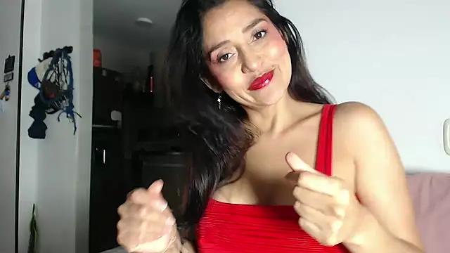 samanta xi online show from April 18, 12:24 am