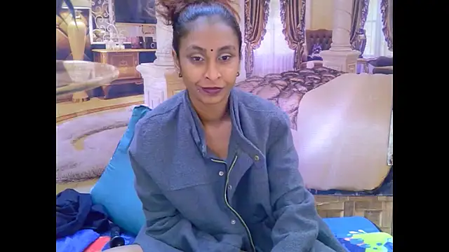 IndianSexyButt online show from March 10, 6:28 am