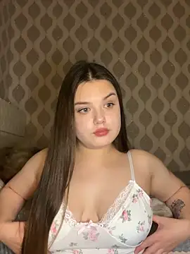 PollyFeel online show from January 17, 8:16 pm