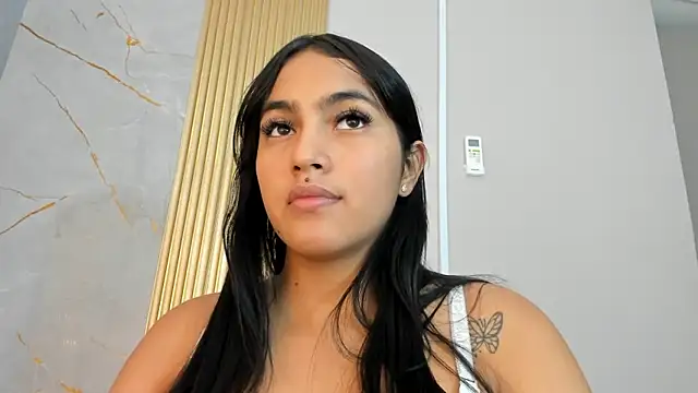 AlanaBlair  online show from March 4, 7:31 pm