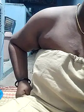 divyasree1431 online show from April 15, 7:58 pm