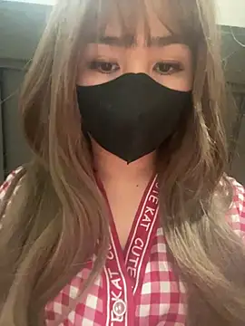 -Violet-t online show from February 15, 4:50 pm