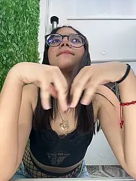  Queen love2 online show from January 17, 9:55 pm