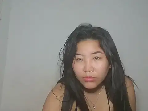 Zyeiii online show from March 25, 7:22 am