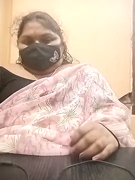 misammahyd online show from February 21, 6:19 pm