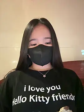 Gwen879 online show from April 20, 12:46 am