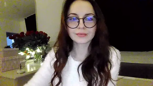 Satin Sin online show from February 2, 7:35 pm