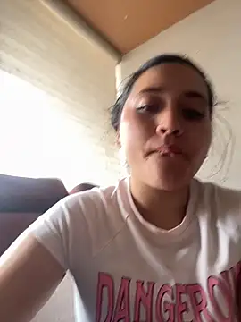 Veronica Wins  online show from February 23, 8:19 pm