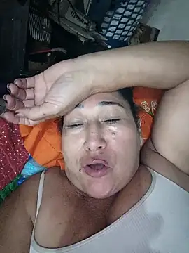 PatriciaGrajales online show from February 23, 10:31 pm