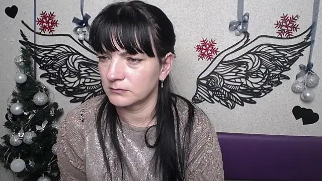 CoraBlack online show from January 10, 2:44 pm