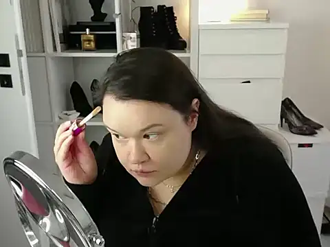 HollyDanceSoul online show from March 26, 7:21 am