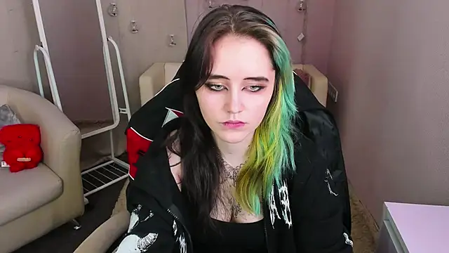 RubyMyst online show from March 1, 9:25 pm