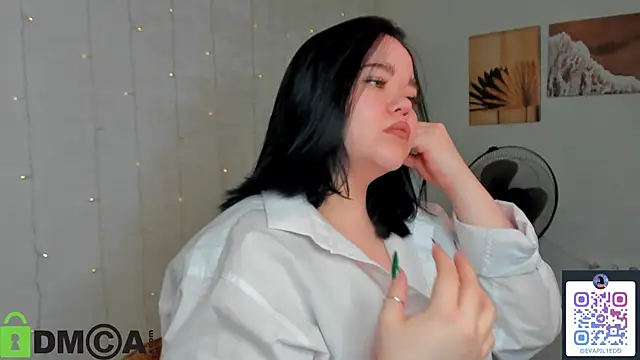 EvaCarrt online show from January 12, 1:11 am