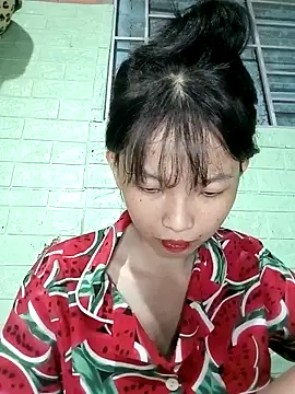 Chammy720 online show from February 8, 1:15 pm