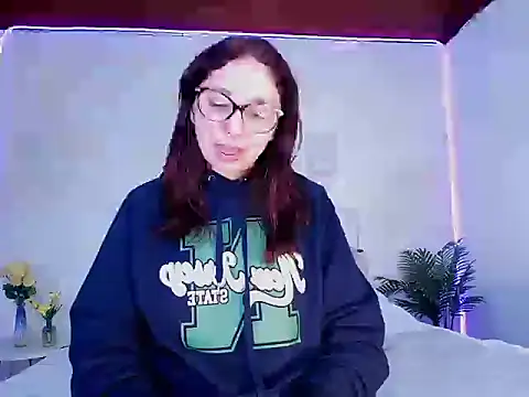 stefany sun online show from January 15, 3:07 pm