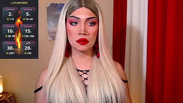 deliciousClaire online show from January 15, 11:55 pm