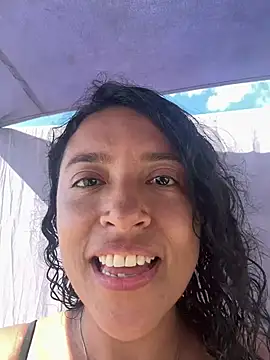 Laura Miller1 online show from April 20, 8:01 pm