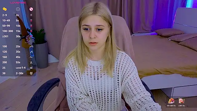 ApheliaStar online show from March 3, 3:40 pm