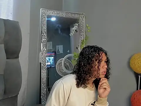 dylaans19 online show from February 16, 2:17 pm