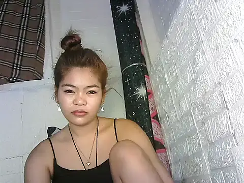 Sexyhotjove online show from July 11, 3:17 am