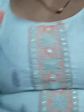 Zaara101 online show from March 18, 12:43 pm