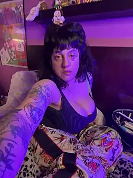 kitkathecartoonclown online show from April 18, 2:25 am