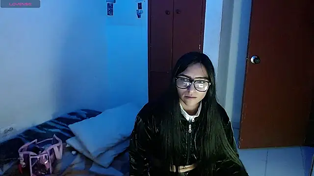 couple  party  online show from January 16, 12:17 am