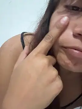 sophiapinned online show from February 23, 1:28 am