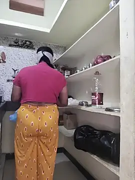 rupahoney online show from April 14, 6:35 am