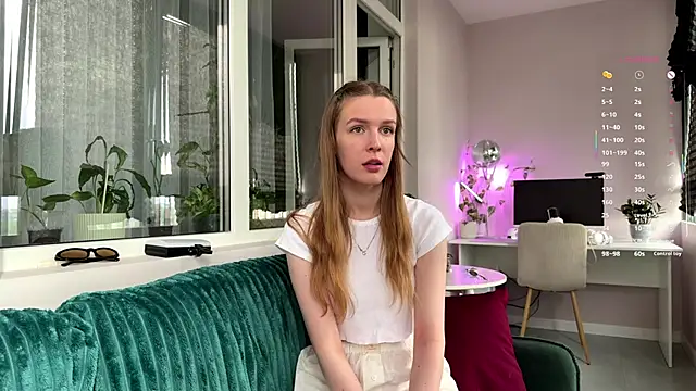 oopsnaked online show from June 9, 2:49 pm