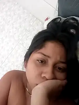 chaveirinho18 online show from January 14, 11:15 am