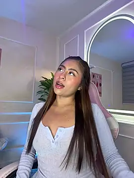 ThamaraGen  online show from April 16, 12:22 am