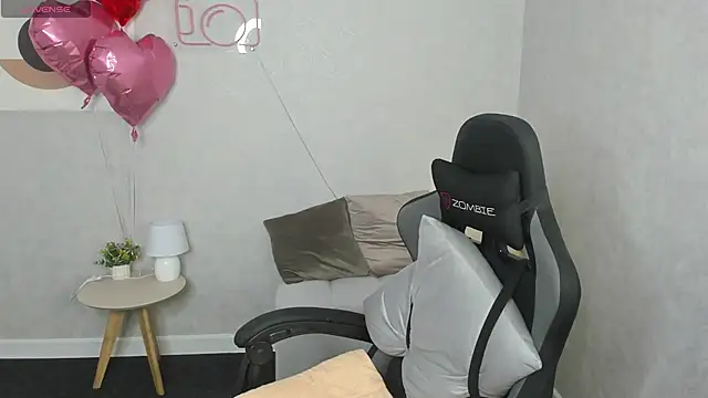 Victoria Nelson online show from February 18, 1:27 am