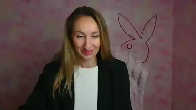 Diana Sweeet  online show from April 22, 5:37 am