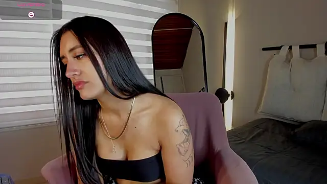 laila  sub  online show from February 19, 1:43 pm